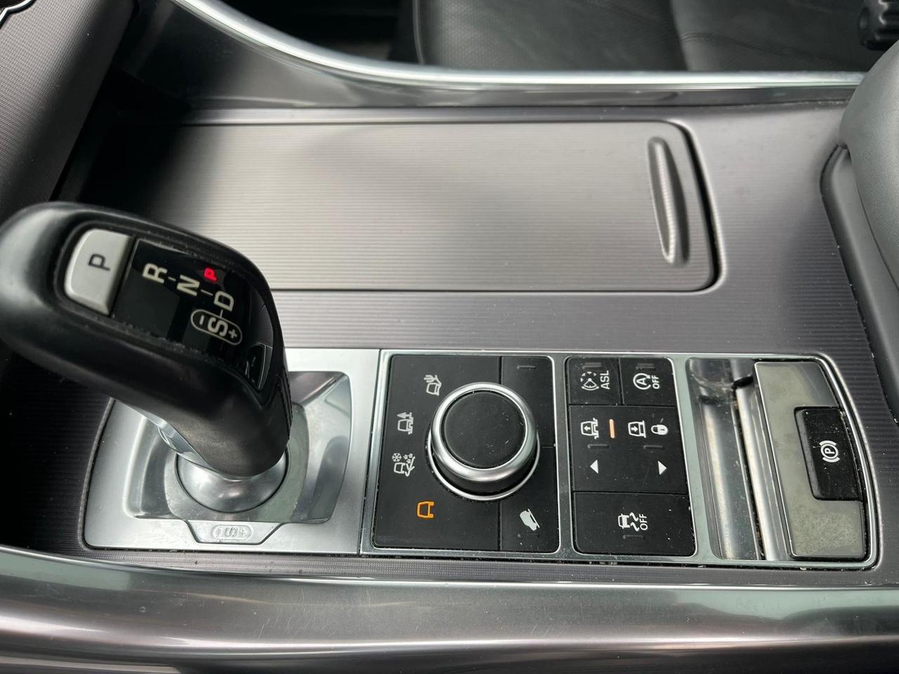 Land Rover Range Sport 3.0 TDV6 HSE motore rotto