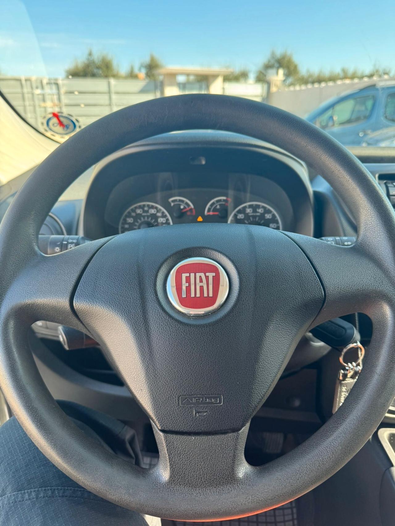 Fiat Qubo 1.3 MJT 95 CV Trekking
