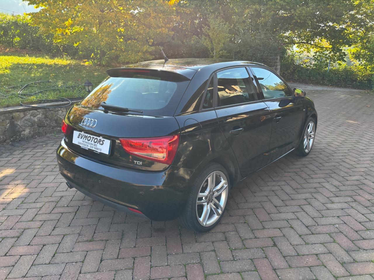Audi A1 1.6 TDI S line 5 PORTE
