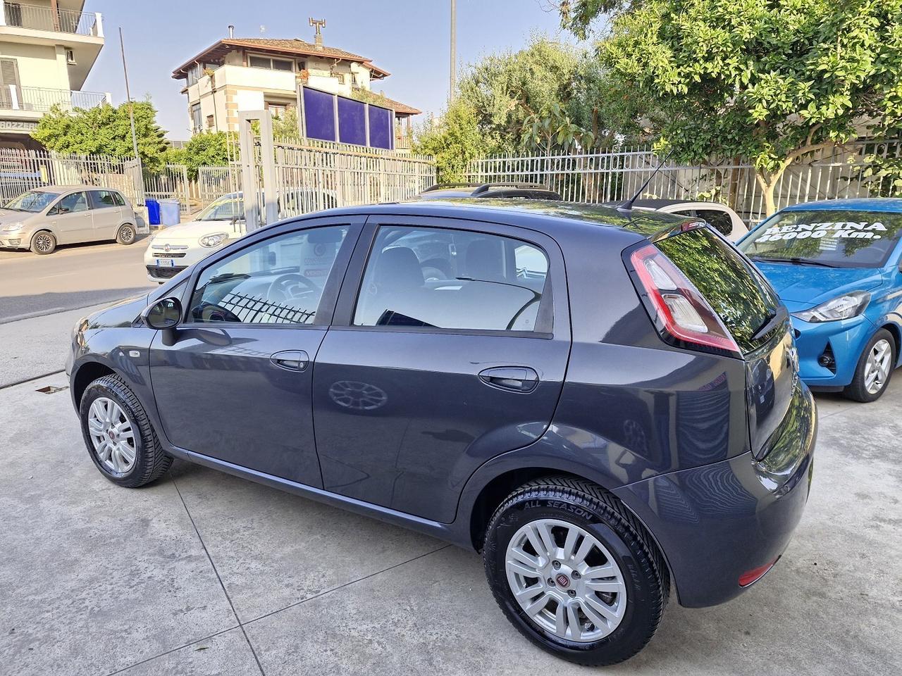 FIAT PUNTO 1.4 NATURAL POWER ANNO 2015 127000 KM