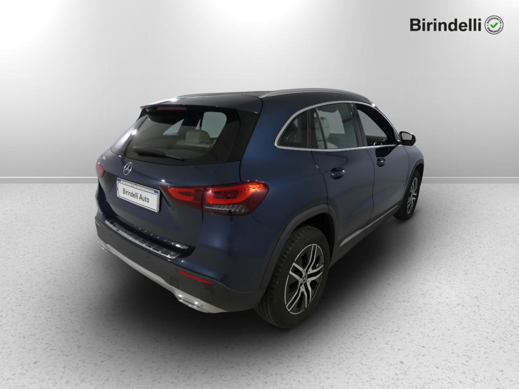 Mercedes-Benz GLA (H247) - GLA 200 d Automatic Sport