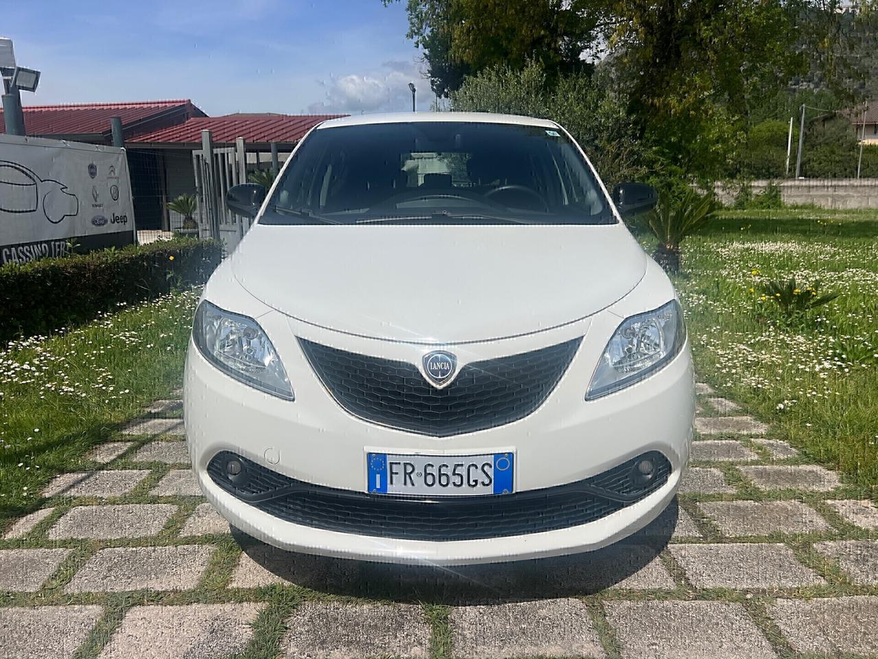 Lancia Ypsilon 1.2 69CV GPL Ecochic Gold-2018