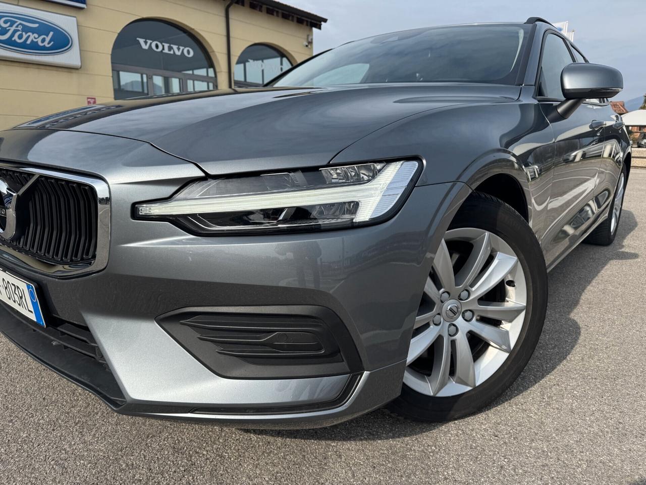 Volvo V60 B4 (Diesel/Hybrid) Momentum Business