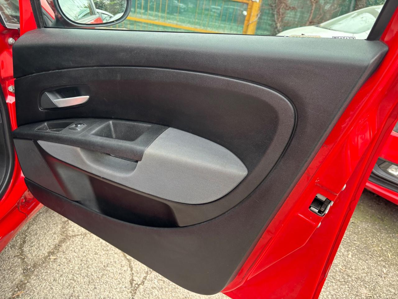 Fiat Grande Punto 1.2 5 porte Dynamic OK NEOPATENTATI