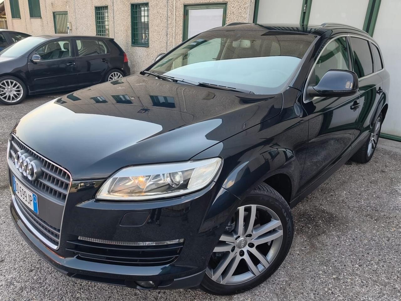 Audi Q7 4.2 V8 ISCRITTO ASI TETTO ITALIANO AUTOMATICO