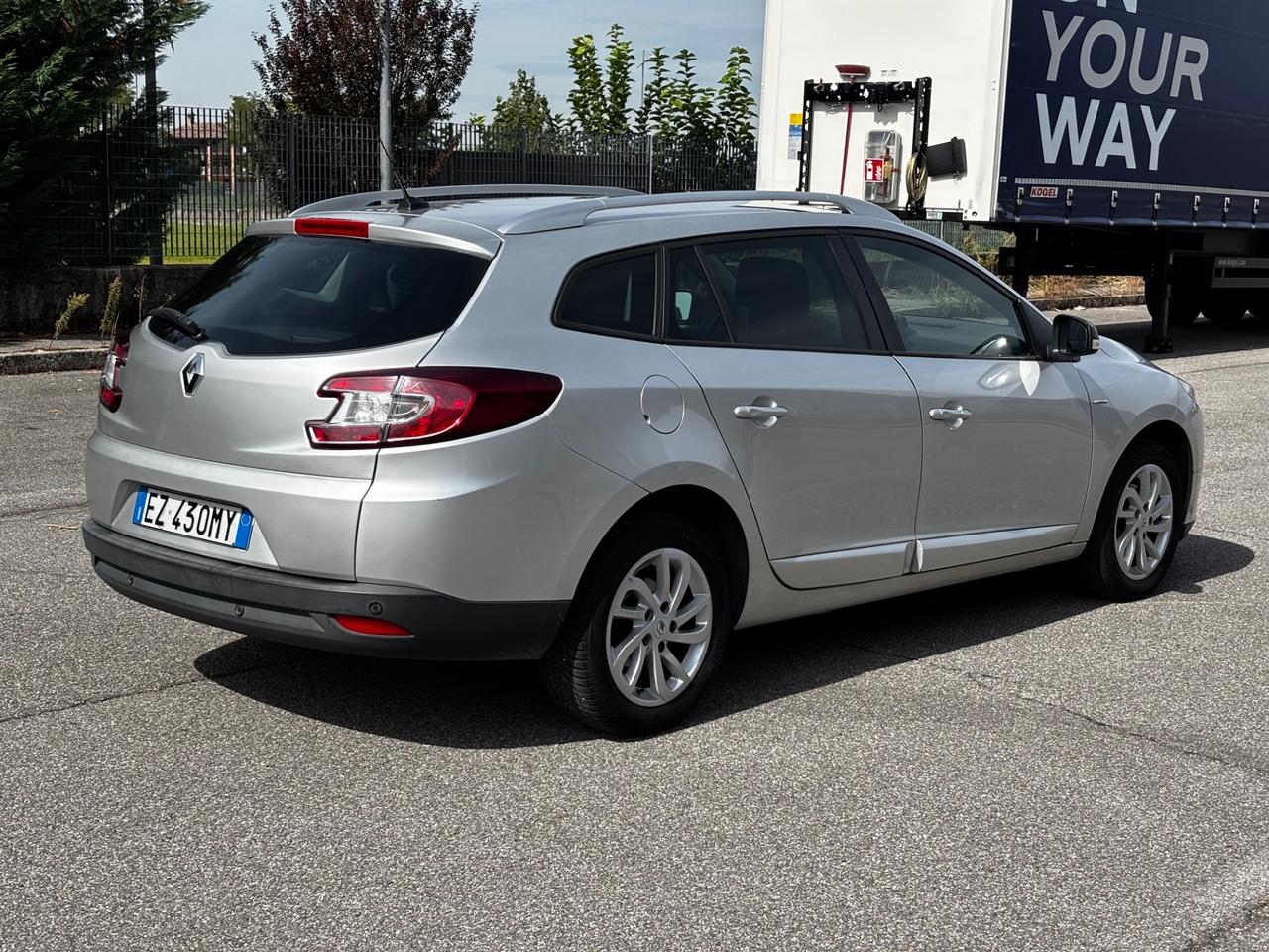 Renault Mégane 1.5 dCi 110CV UNI PRO, GARANZIA