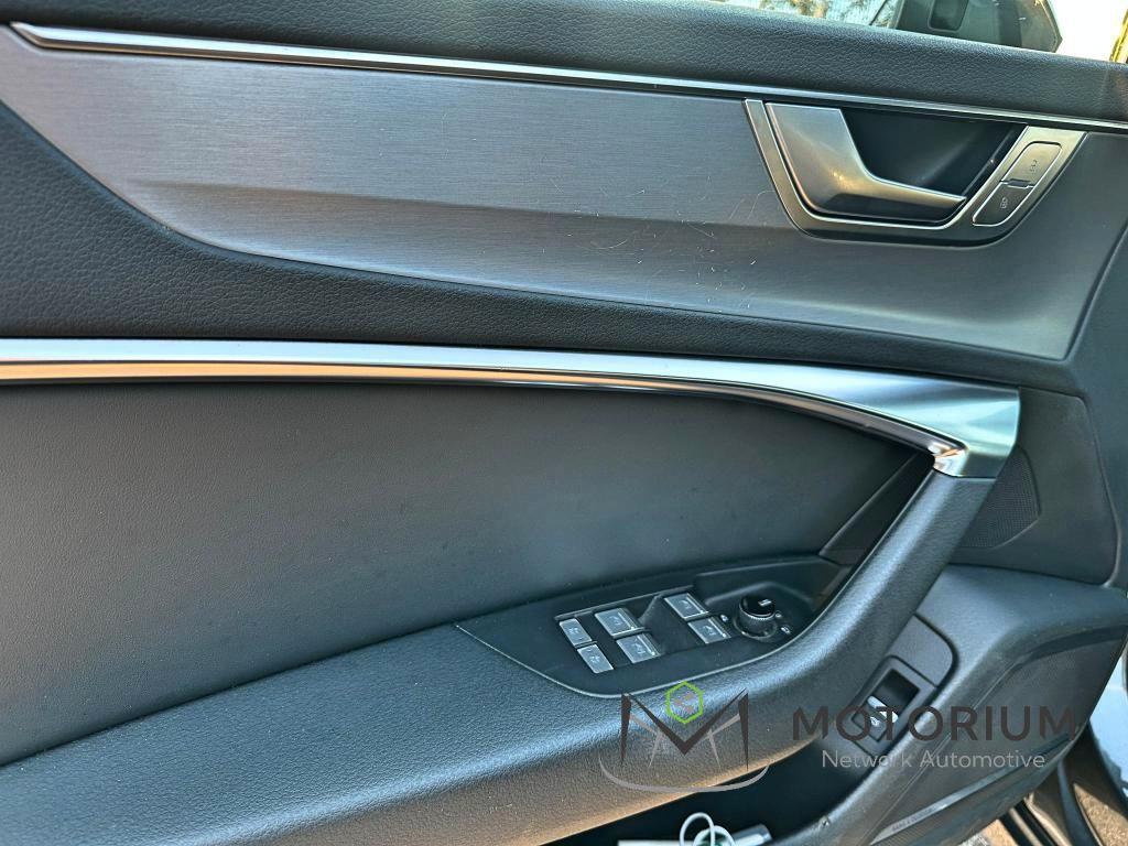 Audi A6 Avant 45 3.0 tdi mhev Business Design quattro tiptronic