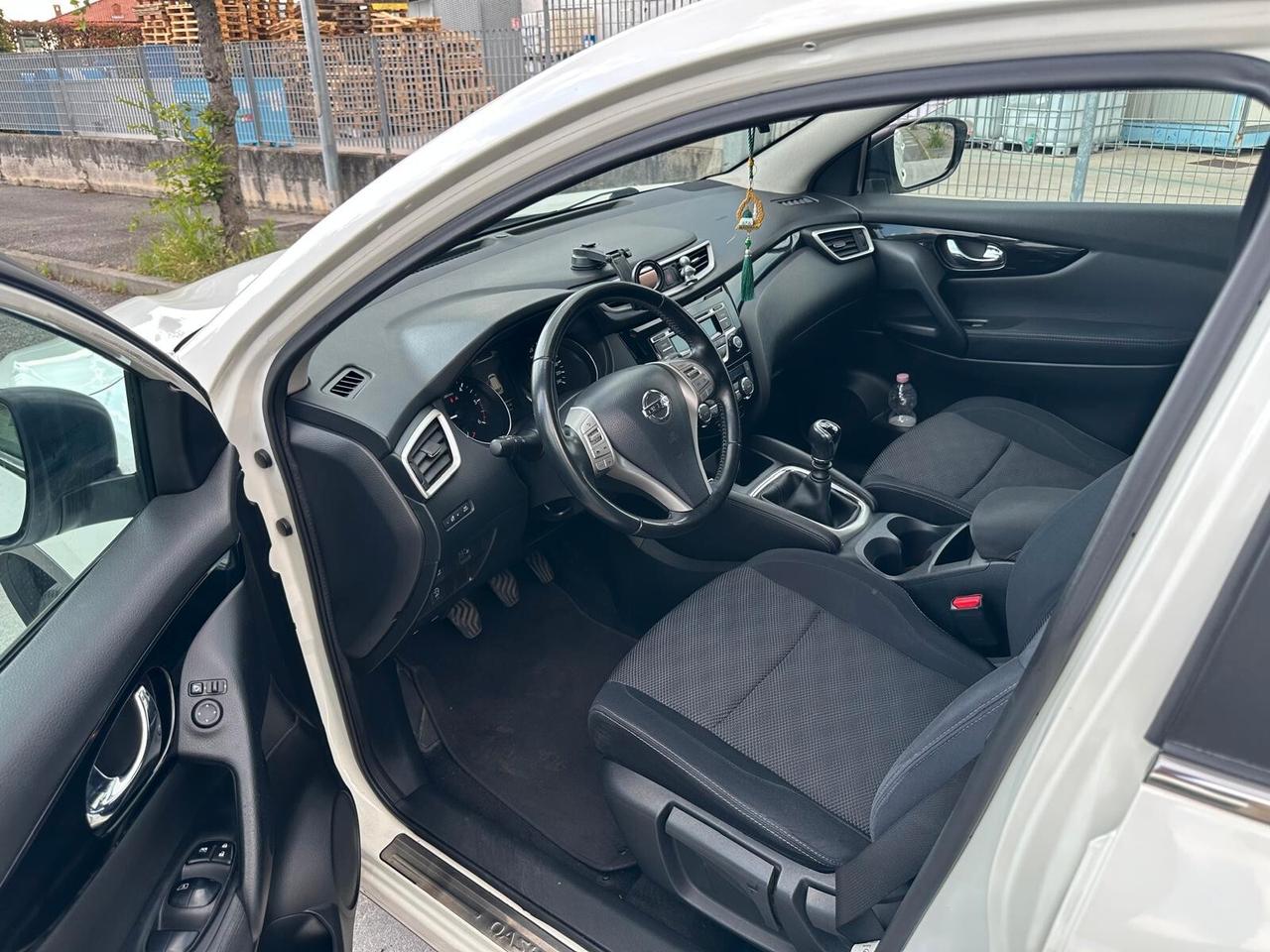 Nissan Qashqai 1.5 dCi Acenta OK Neopatentati