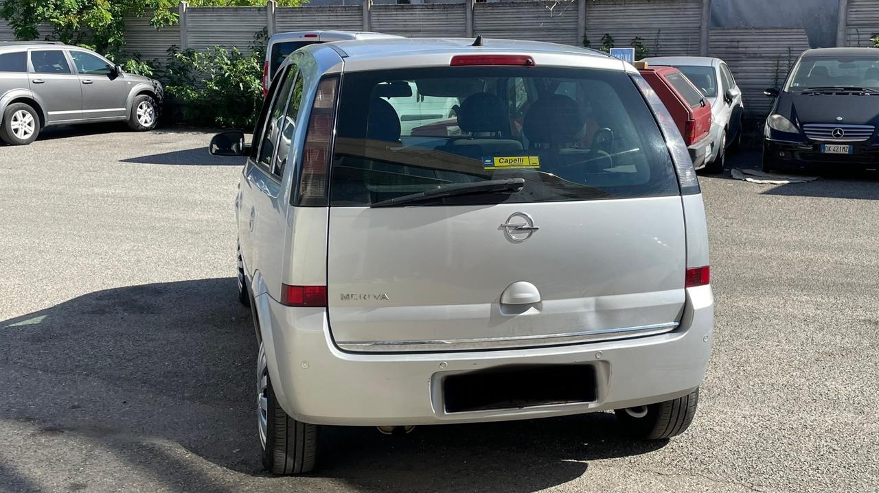 Opel Meriva 1.6 16V Cosmo