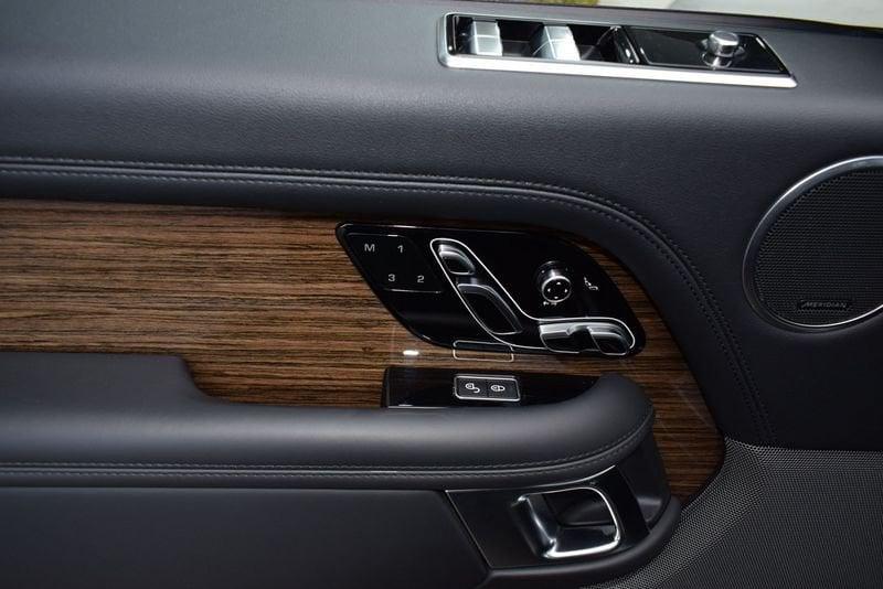 Land Rover Range Rover Range Rover 3.0 SDV6 Vogue IVA ESPOSTA