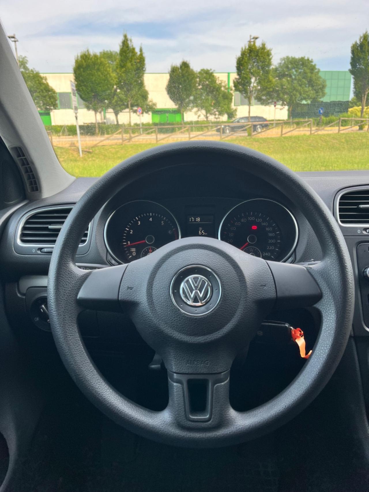 Volkswagen Golf 1.4 Comfortline Neopatentati