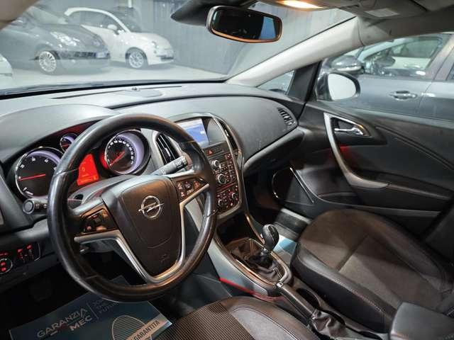 Opel Astra Neopatentati