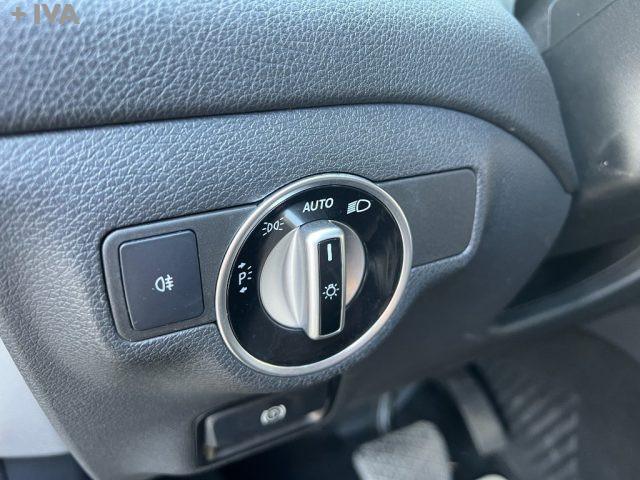 MERCEDES-BENZ GLA 200 d Automatic Sport