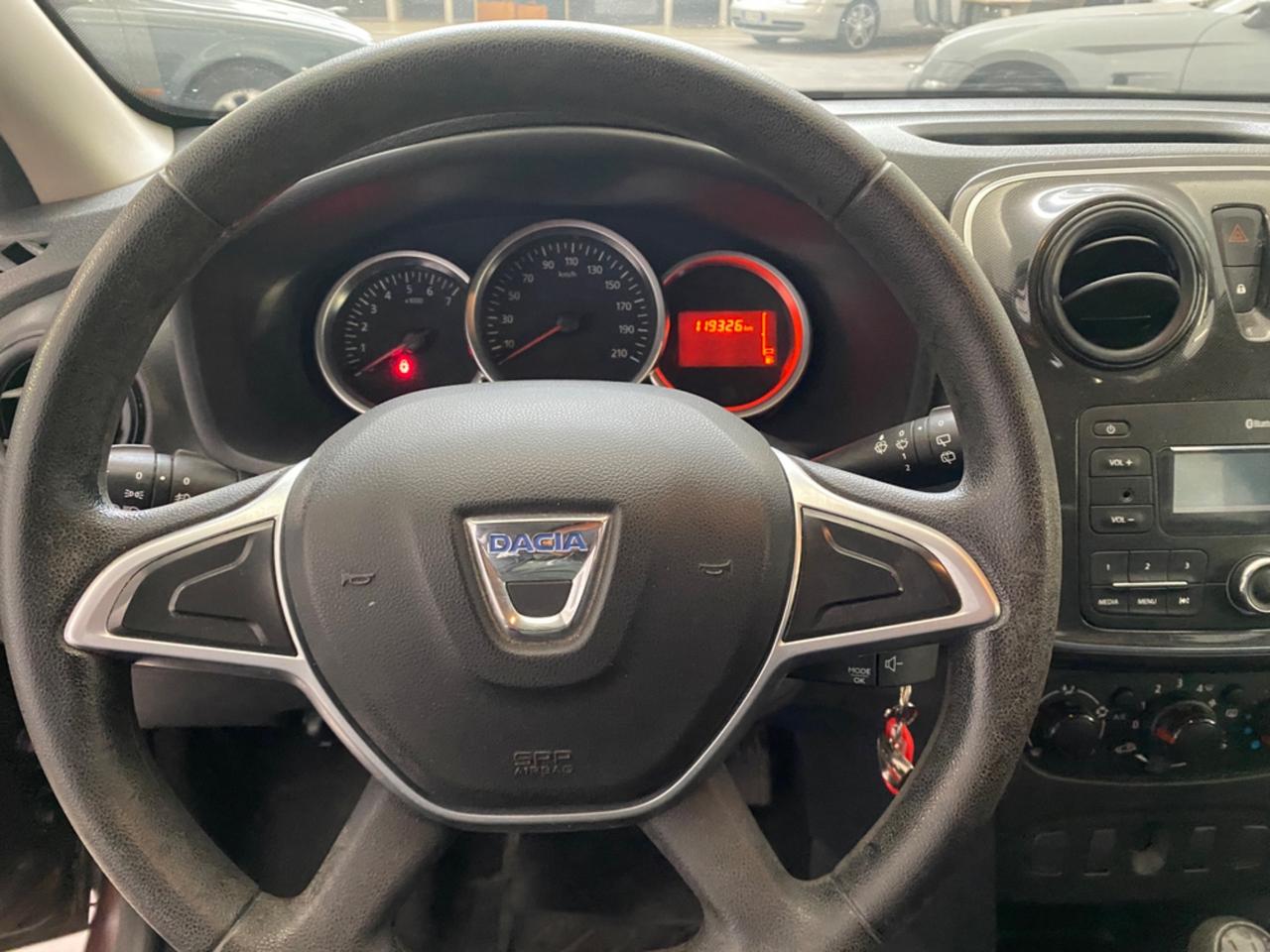 Dacia Sandero 1.0 SCe 12V 75CV Lauréate