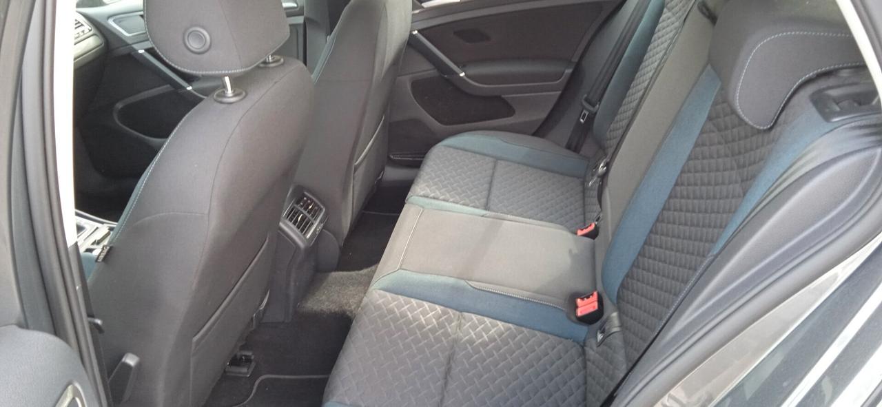 Volkswagen Golf Variant 1.6 TDI 115 CV Executive BlueMotion Technology