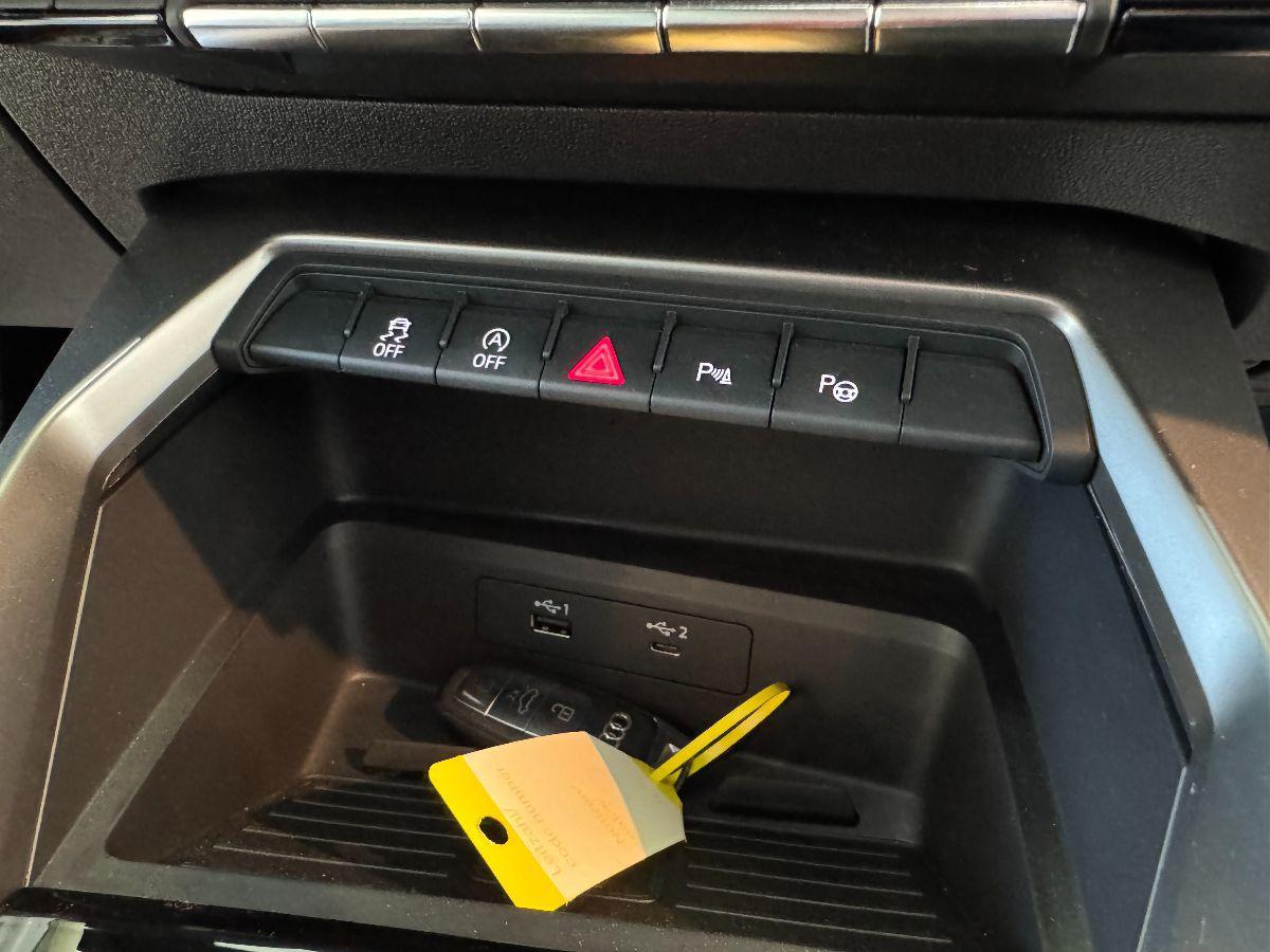 AUDI A3 Sportback SPB 2.0TDI S-tronic Edition One Black