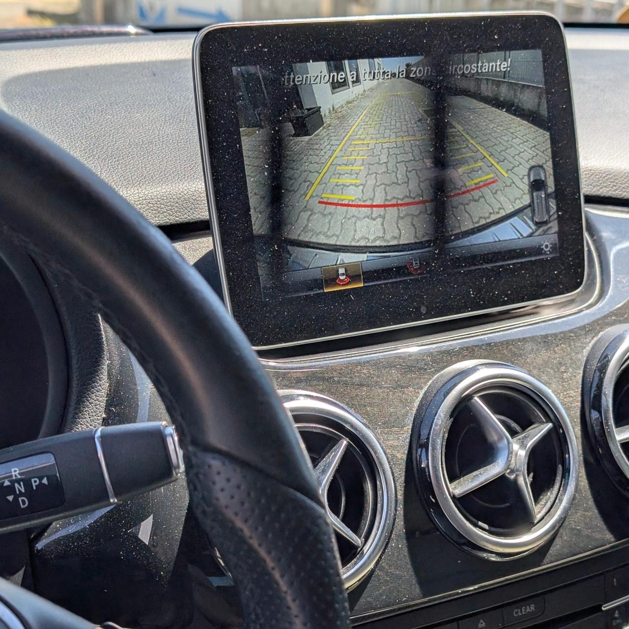 Mercedes-benz B 180 Premium