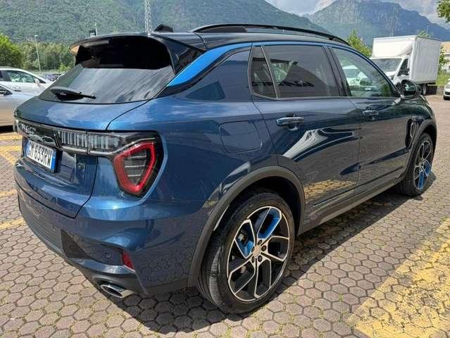 Lynk & Co 01 01 1.5 td phev auto