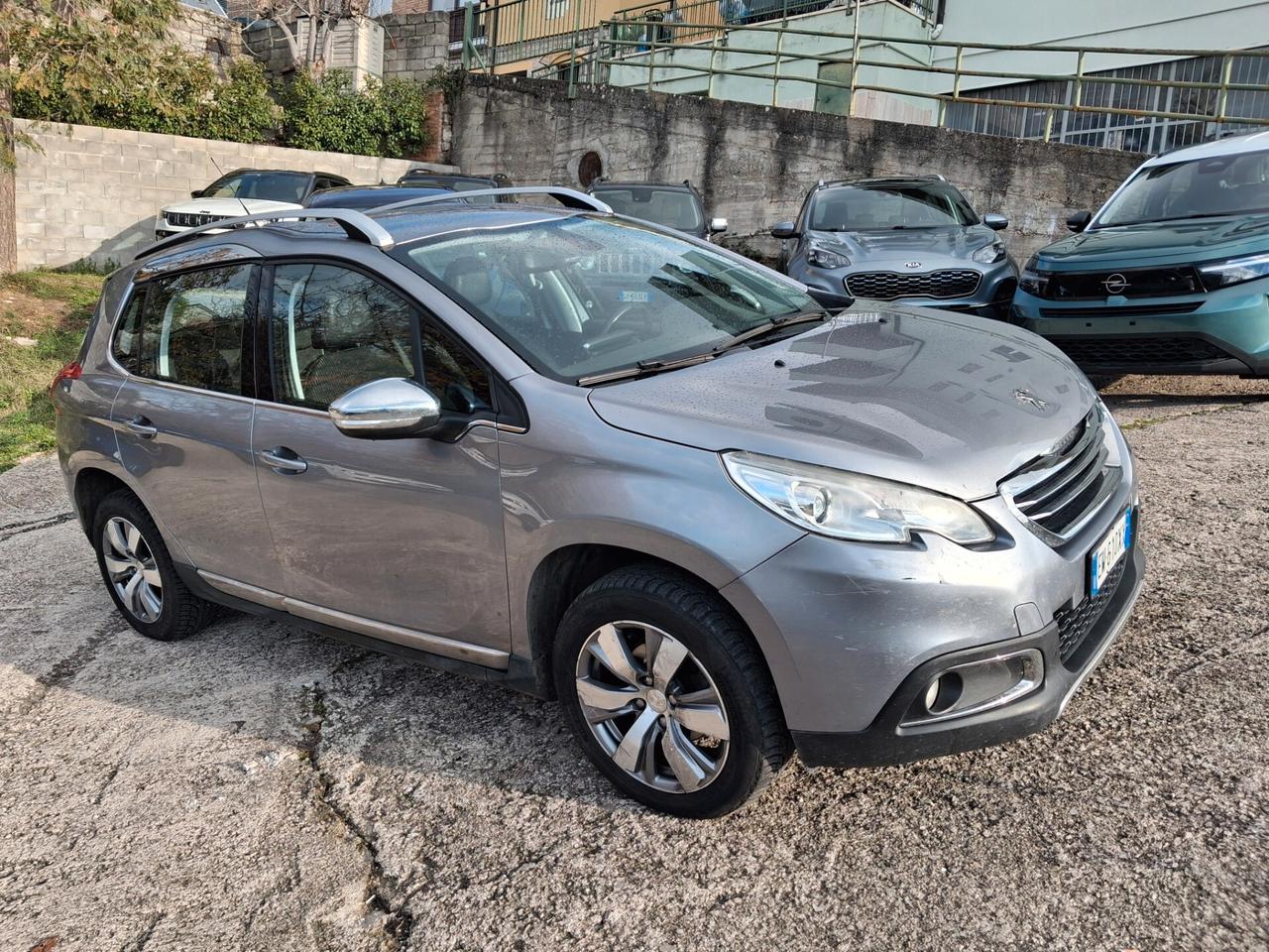 Peugeot 2008 1.6 HDi 115 CV Stop&Start Allure