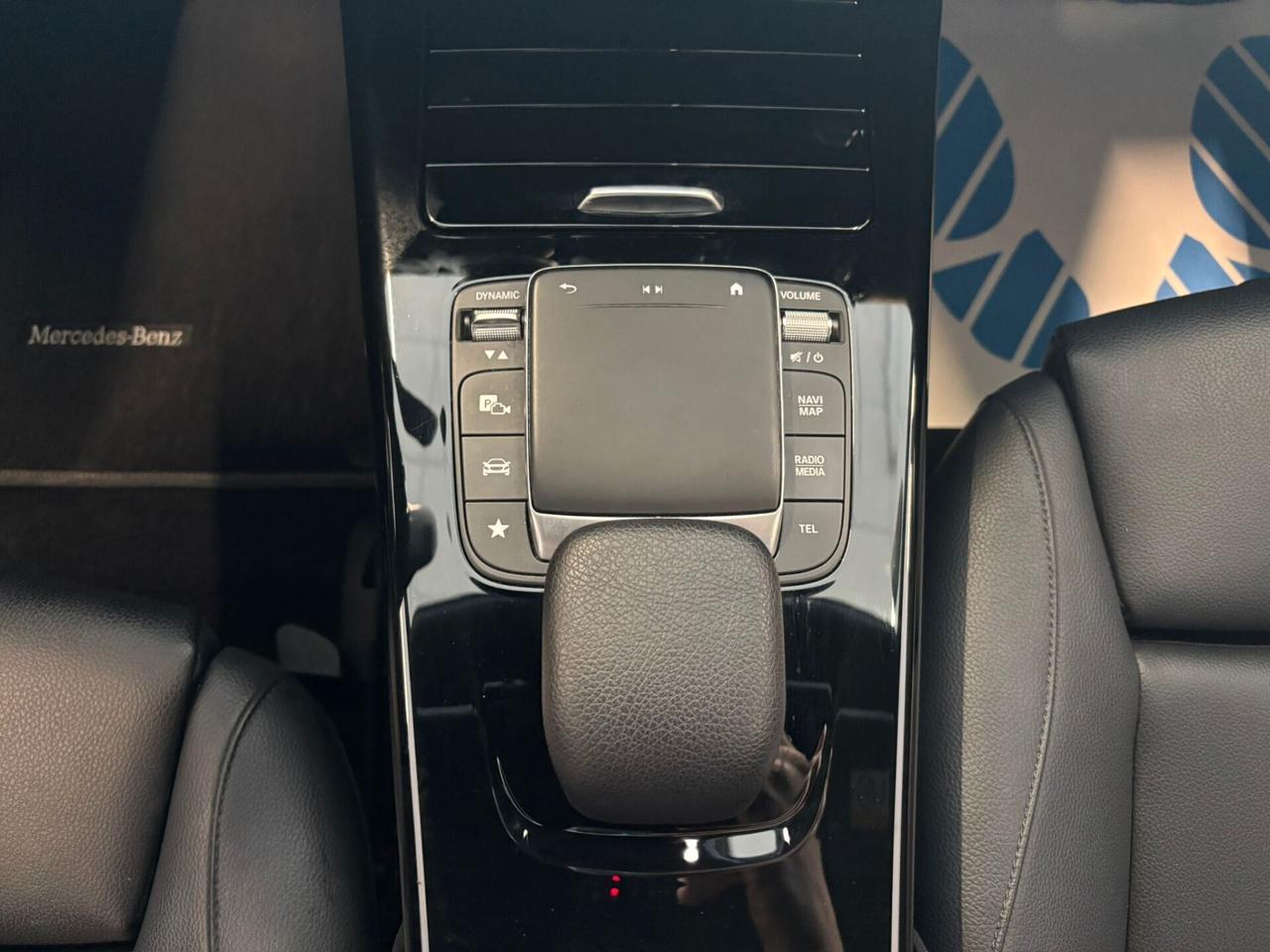 Mercedes-benz A 180 d SPORT Automatic EXTRA