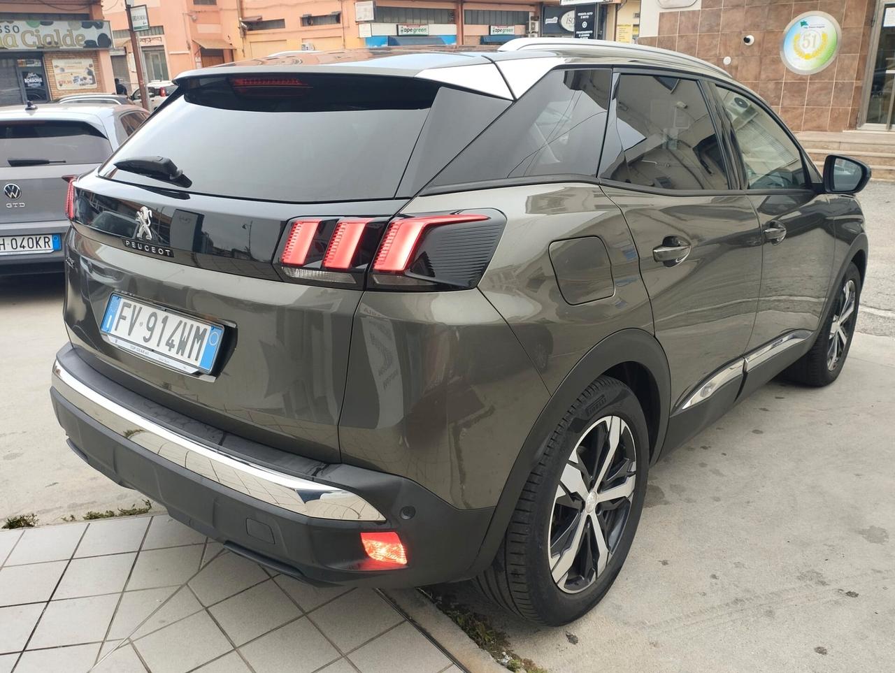 Peugeot 3008 BlueHDi 130 S&S EAT8 Allure