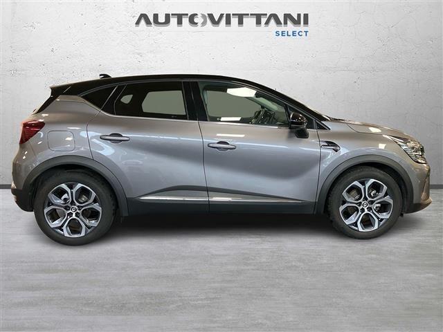 RENAULT Captur 1.6 E-Tech hybrid Techno Fast Track 145cv auto