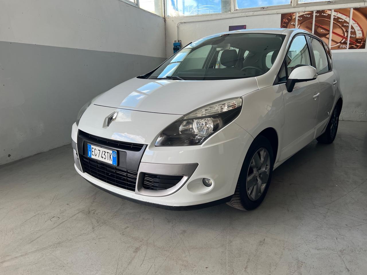 Renault Scenic Scénic X-Mod 1.5 dCi 110CV Luxe