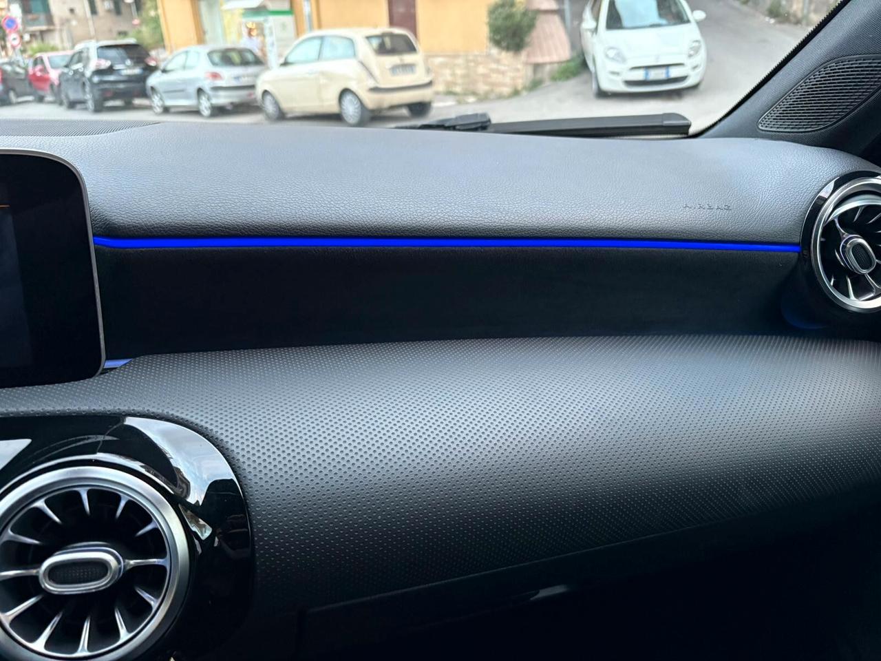 Mercedes-benz A 180 d Premium AMG