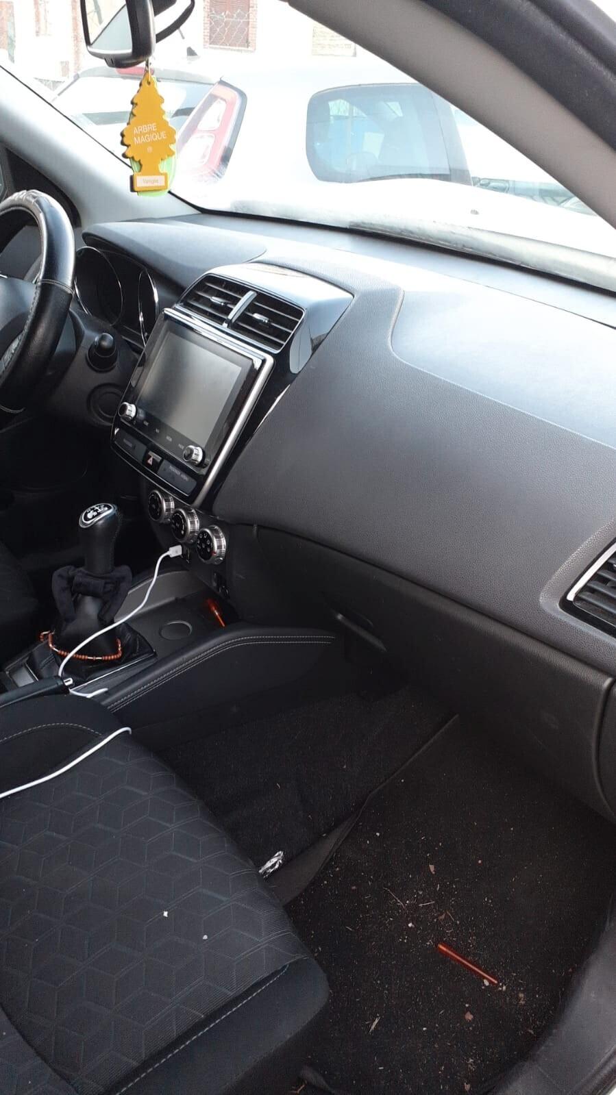 Mitsubishi ASX INVITE 2 WD GPL