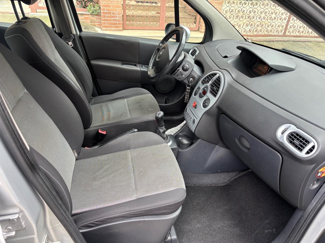 Renault Modus 1.5 dCi 70CV Luxe