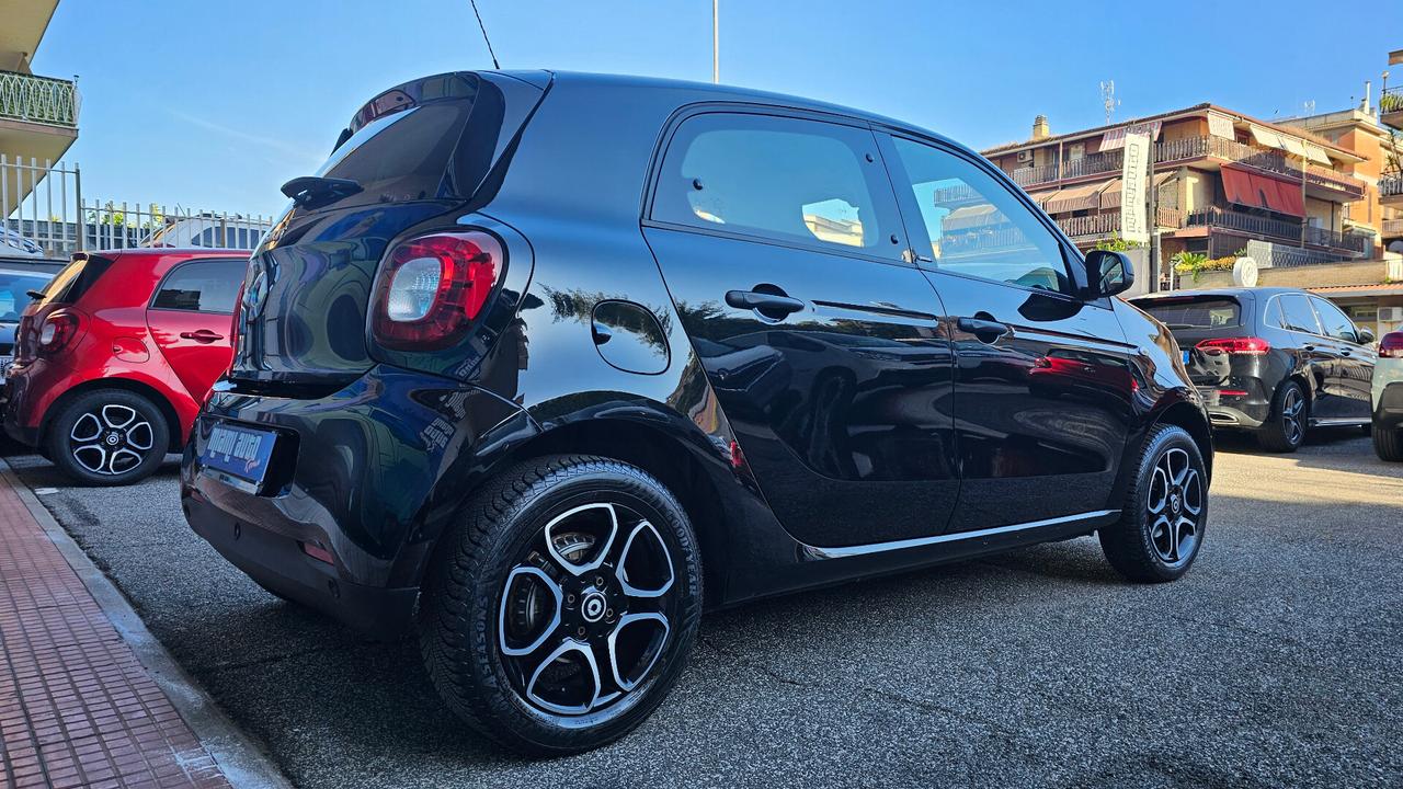 Smart Forfour 70 1.0 Passion NAV ANDROID TAGL UFF LED SENSORI