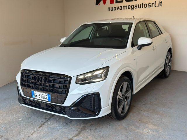 AUDI Q2 30 TDI S line Edition
