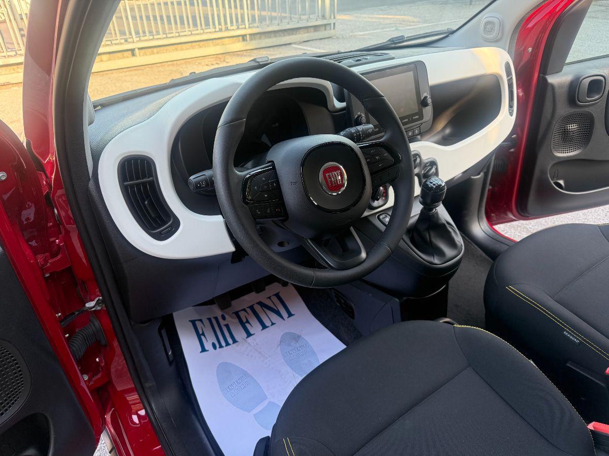 FIAT - Panda - 1.0 FireFly S&S Hybrid Pandina CROSS