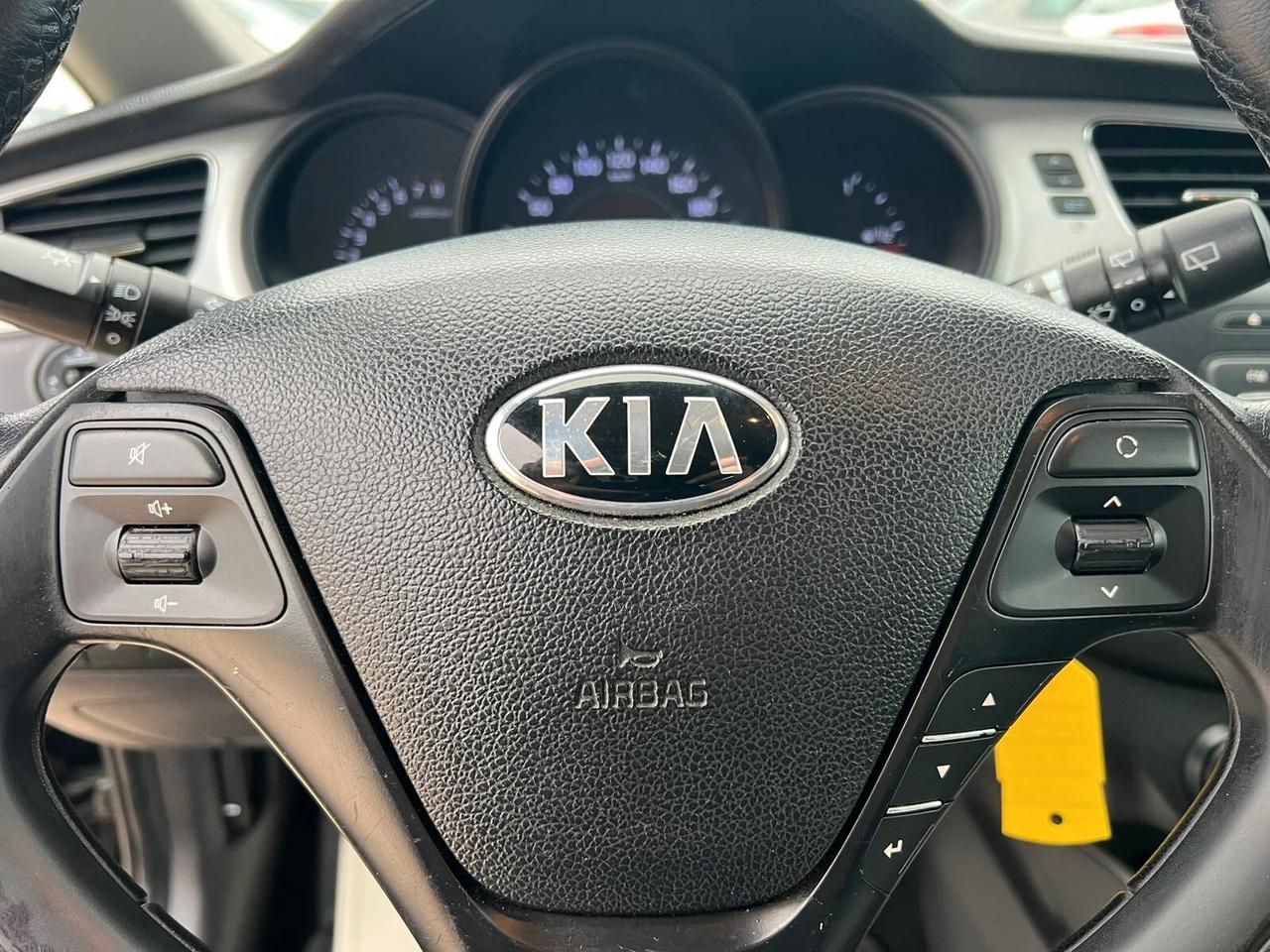 Kia Ceed cee'd 1.4 GPL 5 porte Cool