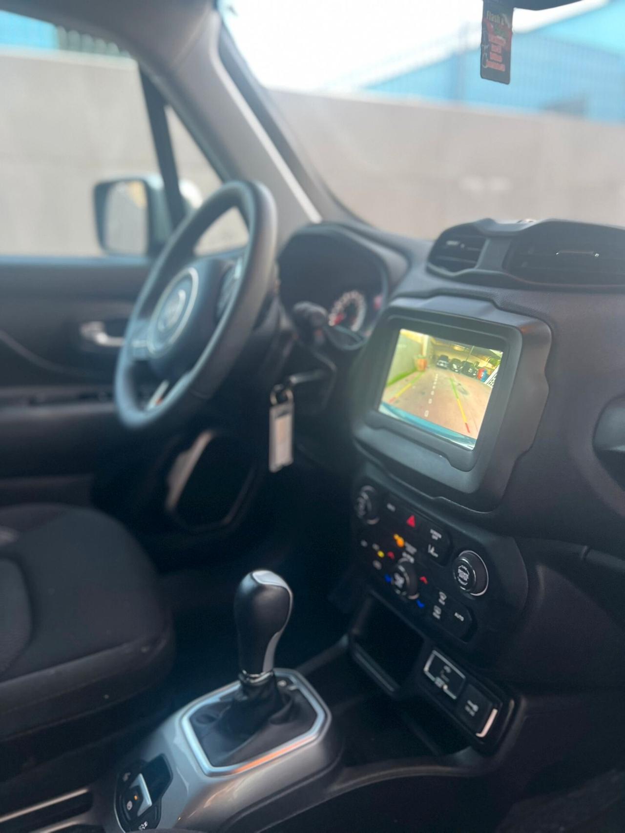Jeep Renegade 1.5 Turbo T4 MHEV Limited