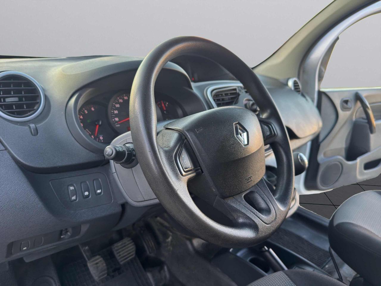 Renault Kangoo 115CV N1 GANCIO TRAINO-CRUISE-6MARCE-RETROCAMERA