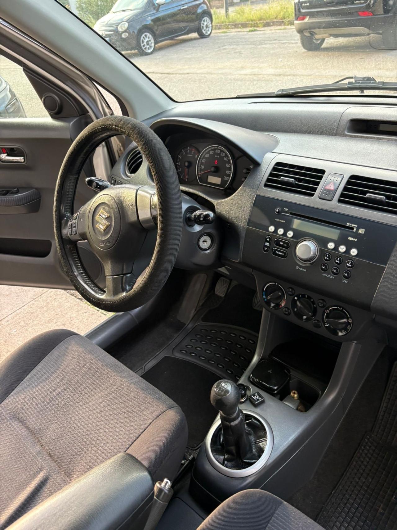 Suzuki Swift 1.3 GPL 5p. GL Safety Pack