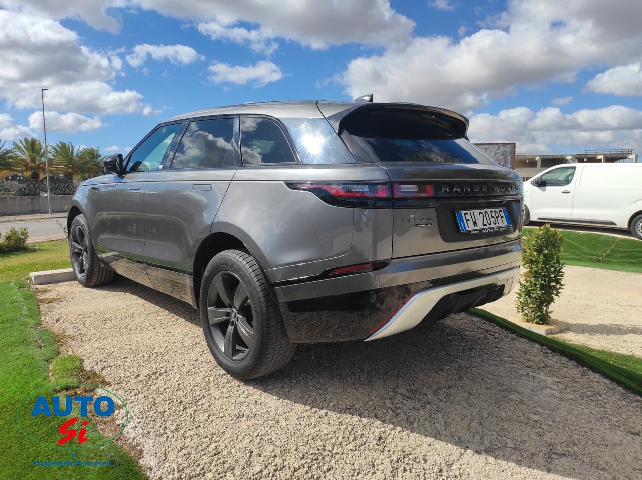 Land Rover Range Velar 2.0 Diesel - 240cv