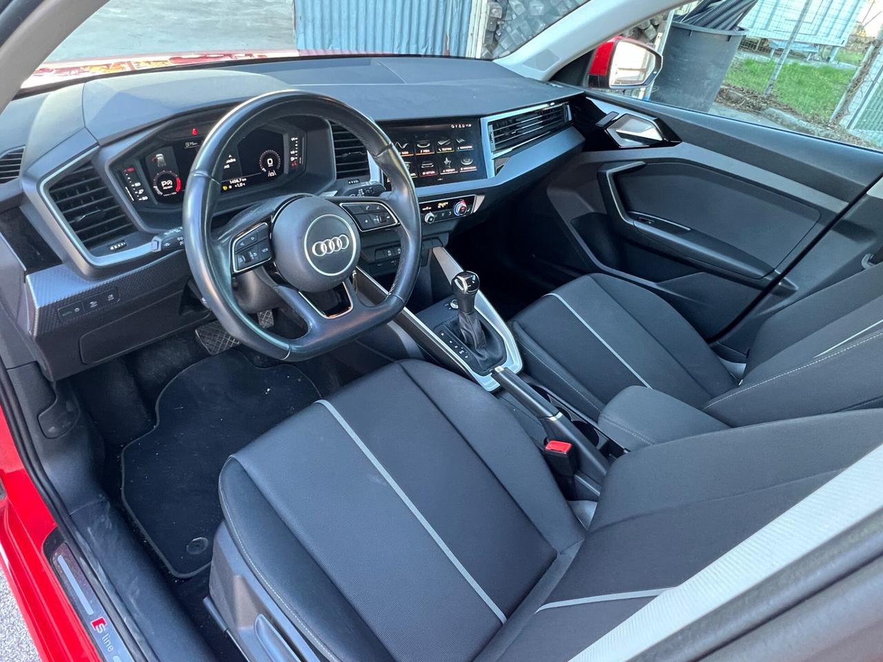 Audi A1 SPB 35 TFSI S tronic line edition