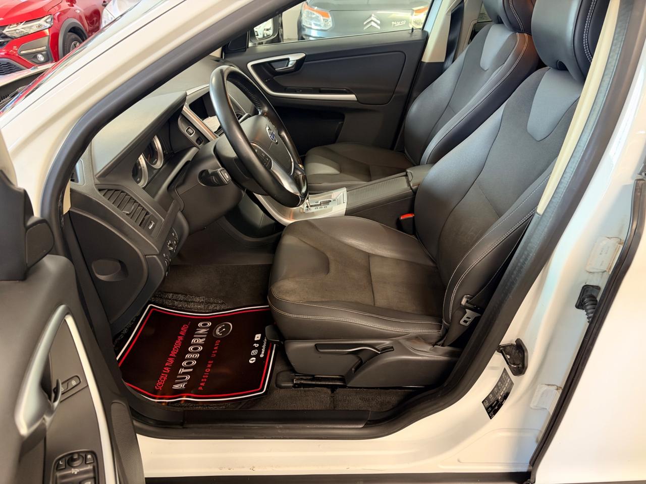 Volvo XC 60 XC60 D3 Geartronic Momentum