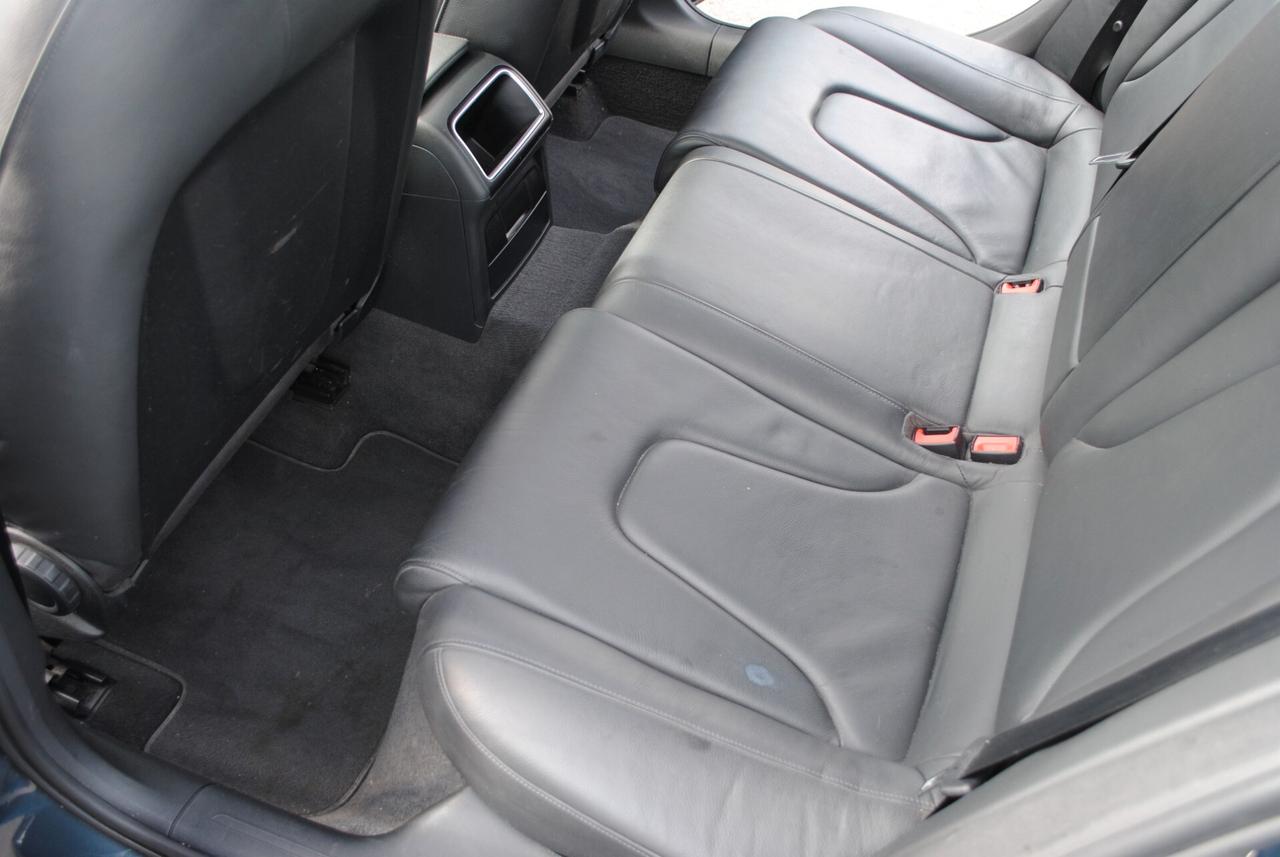 AUDI A4 2.0 TDI 143 CV OK NEOPATENTATI