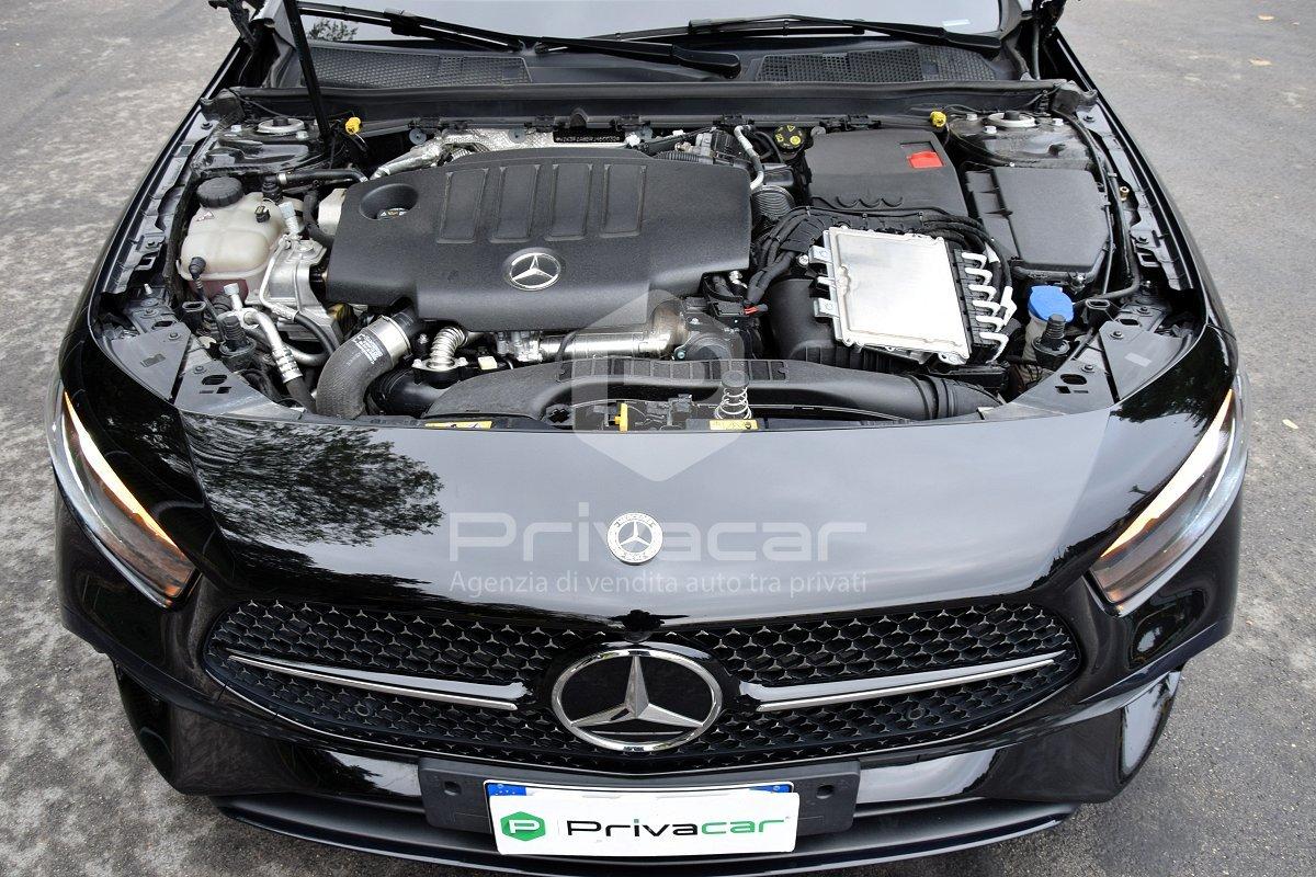 MERCEDES A 180 d Automatic AMG Line Advanced Plus