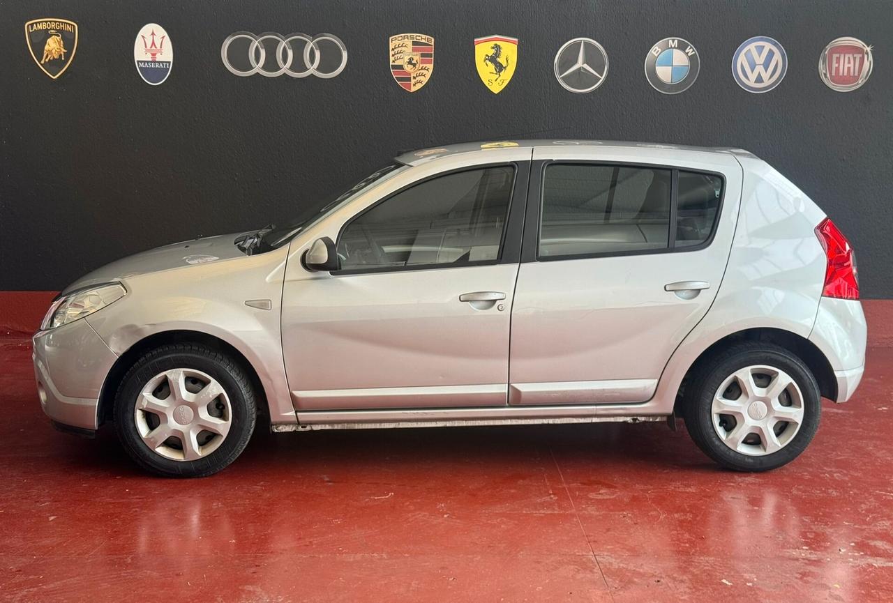 Dacia Sandero 1.4 8V GPL Lauréate