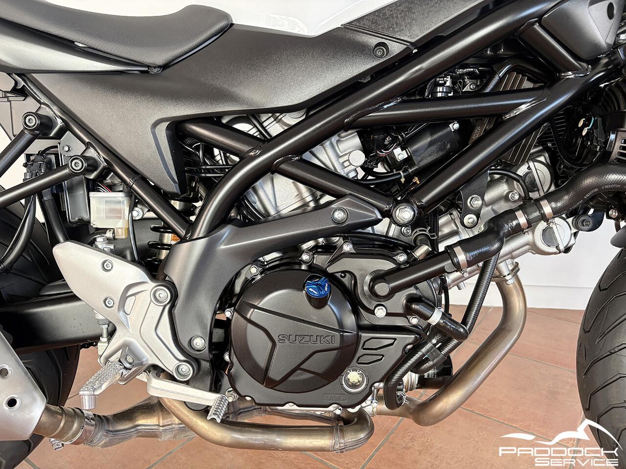 Suzuki SV 650 ABS - SOLO 8.085 km ******