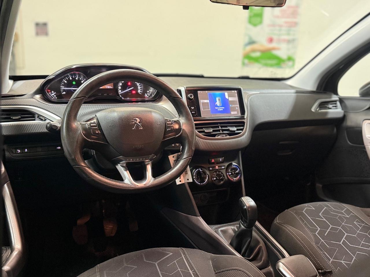 Peugeot 2008 PureTech 82 Allure