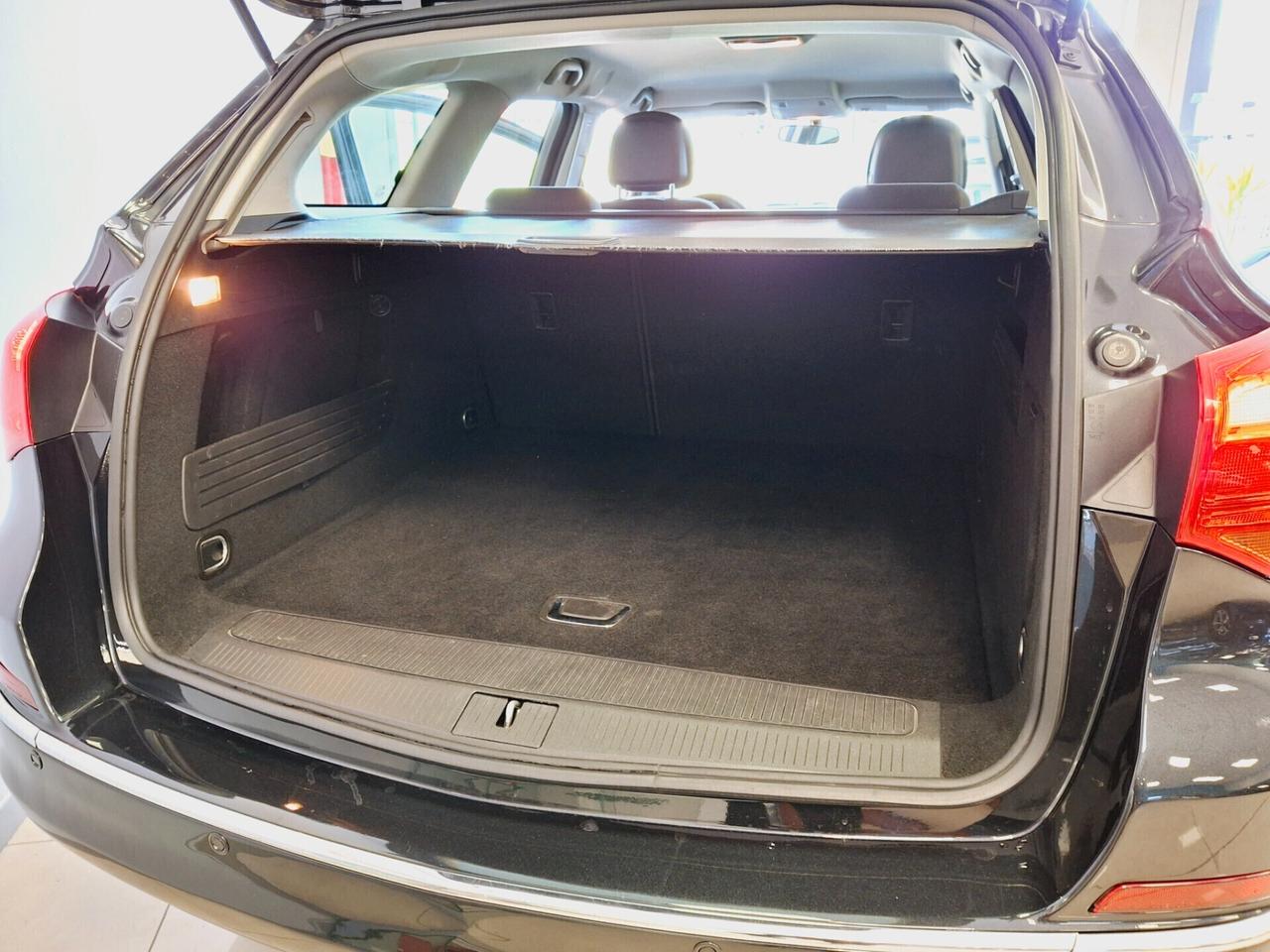 Opel Astra 1.4 Turbo 140CV Sports Tourer GPL Tech Cosmo