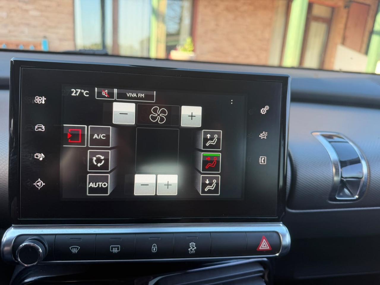Citroen C4 Cactus PureTech 82 Shine neopatentati