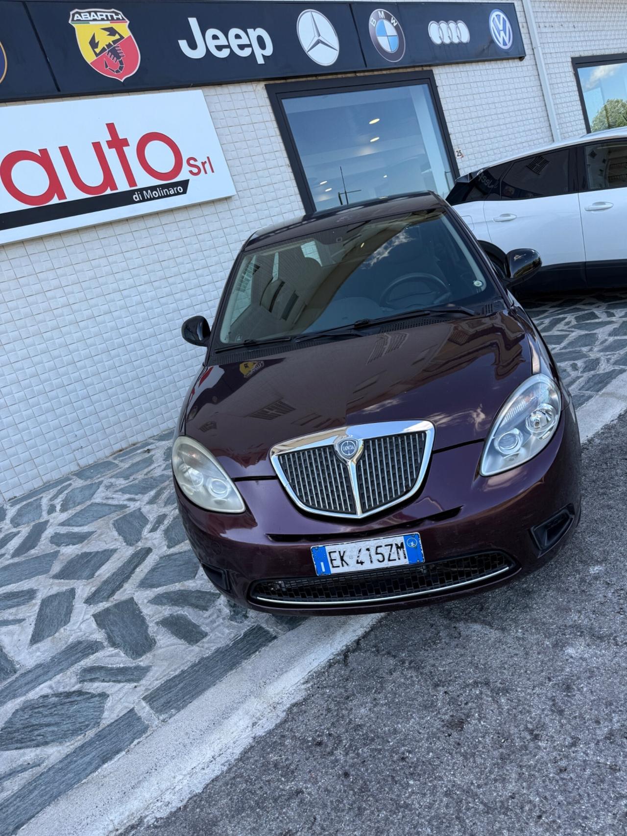 Lancia Ypsilon 1.3 MJT 75 CV MOTORE NUOVO!