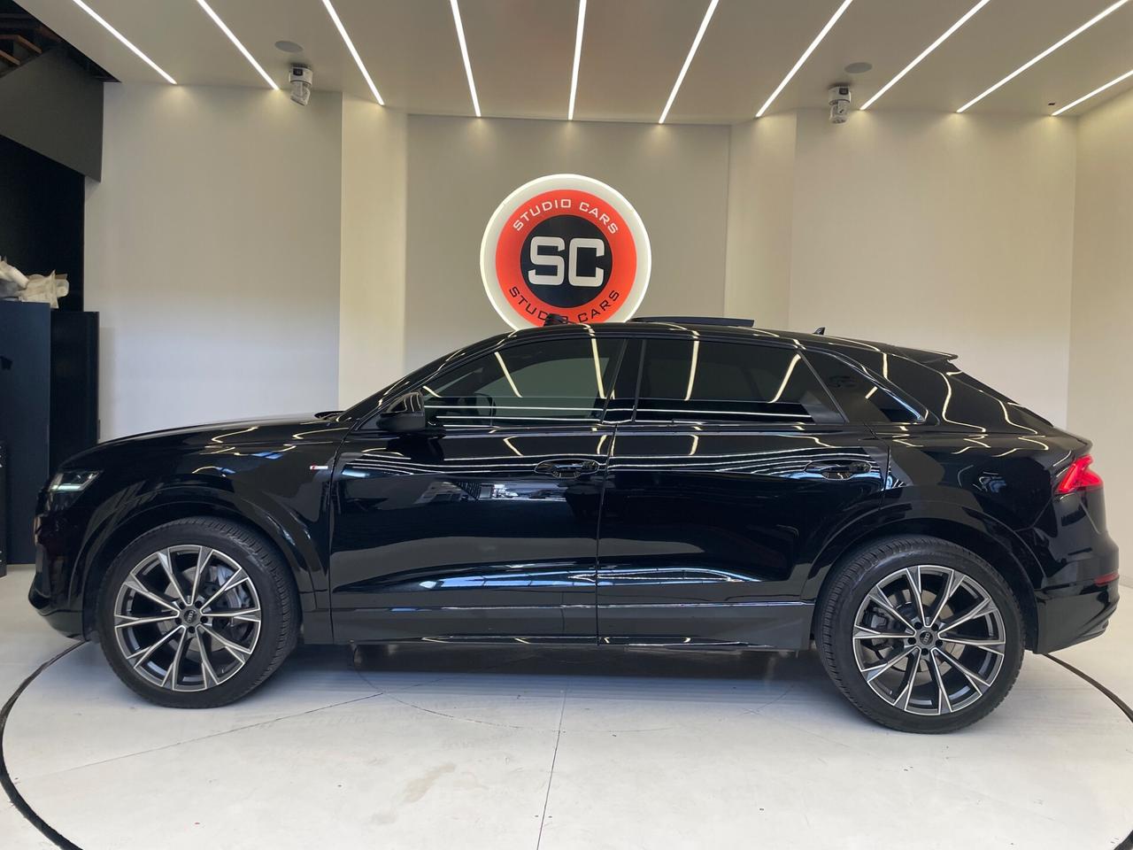 Audi Q8 50 TDI 286 CV quattro tiptronic Sport