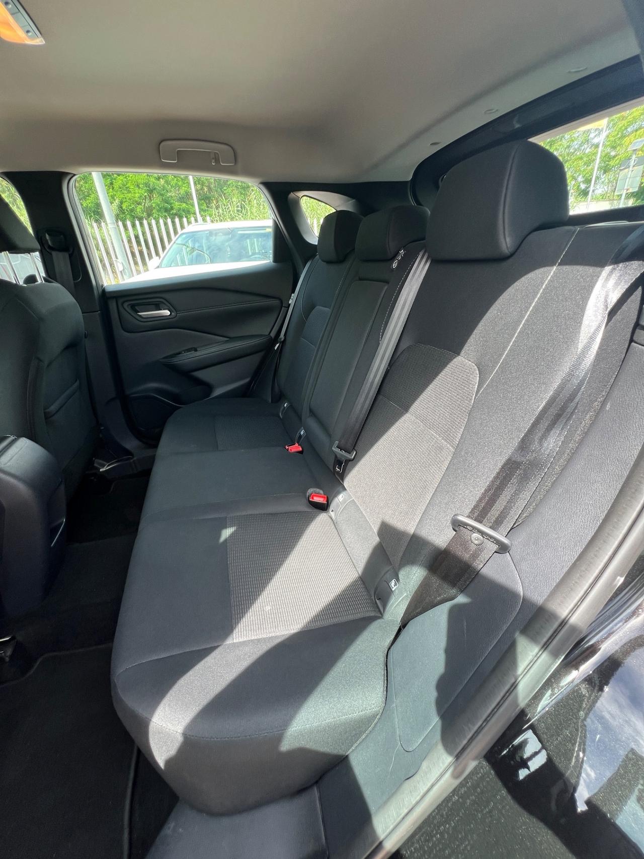 Nissan Qashqai MHEV 140 CV Business